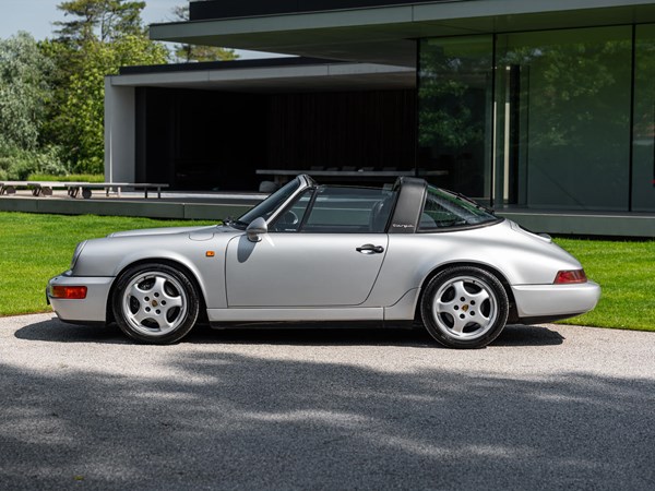 PORSCHE 964 C2 TARGA
